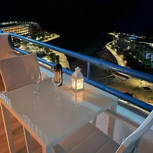 studio-giulia-playa-paraiso-tenerife.tenerifehoteles.net/