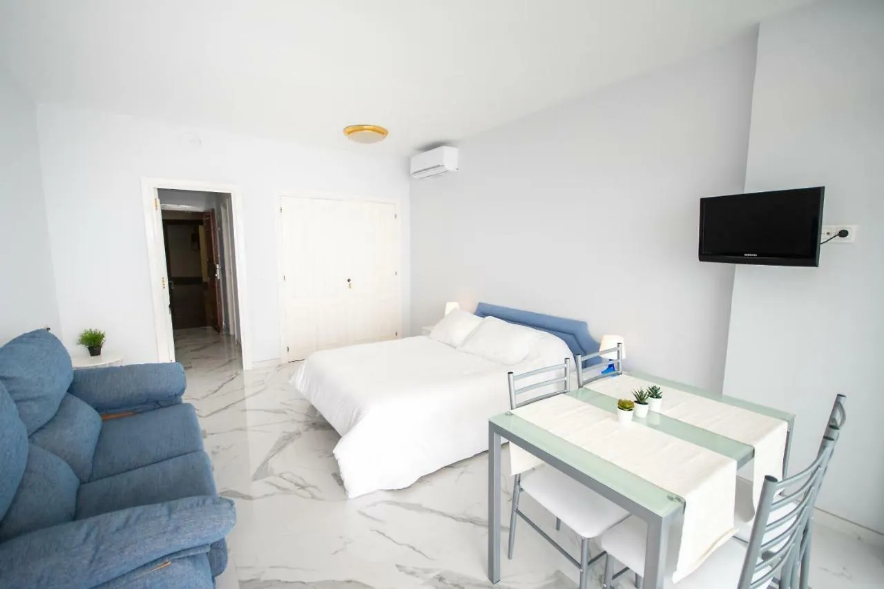Apartamento Cubo's Estudio Castillo de Santa Clara Torremolinos